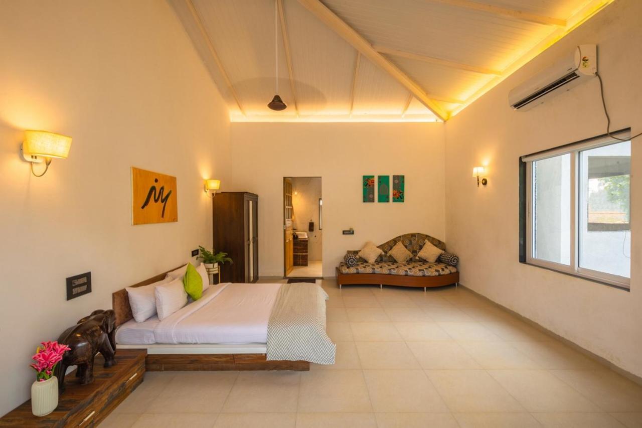 Saffronstays Turquoise Maison, Karjat Dış mekan fotoğraf