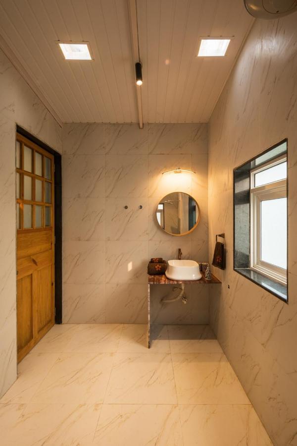 Saffronstays Turquoise Maison, Karjat Dış mekan fotoğraf